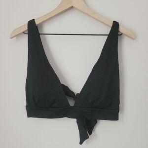 Aerie Triangle Plunge Ribbed Bikini Top in Black Size XXL